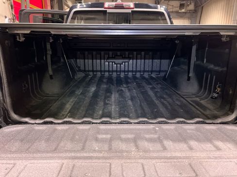 Used 2017 Chevrolet Colorado Z71 image 25