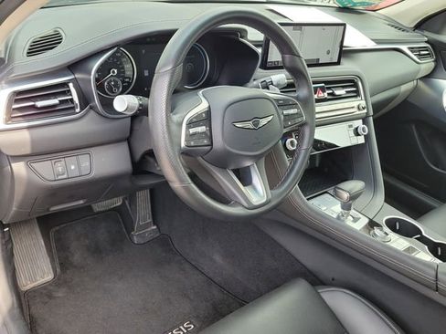 Used 2025 Genesis G70 2.5T AWD/4WD image 14