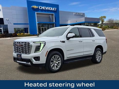 Used 2025 GMC Yukon Denali AWD/4WD image 33