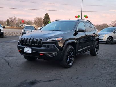 Used 2017 Jeep Cherokee Trailhawk w/ Comfort/Convenience Group