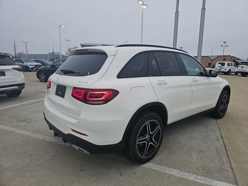 Certified 2021 Mercedes-Benz GLC 300 4MATIC image 3