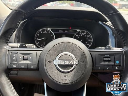 Used 2024 Nissan Pathfinder SV FWD image 18