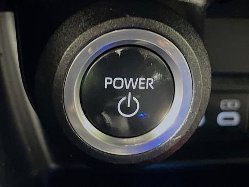 Used 2023 Toyota Venza Nightshade AWD/4WD image 23