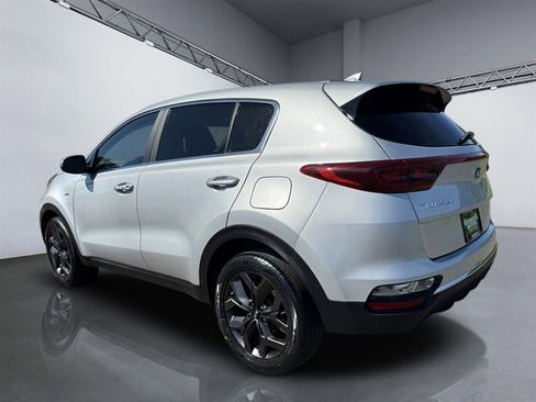 Used 2022 Kia Sportage LX w/ LX AWD Value Edition Package image 5