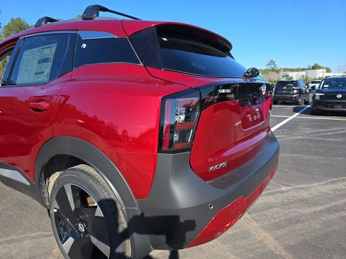 New 2026 Nissan Kicks SR image 35