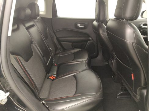 Used 2020 Jeep Compass Trailhawk AWD/4WD image 19
