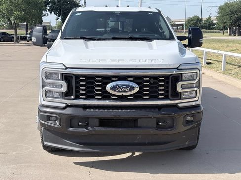 Used 2025 Ford F350 King Ranch w/ FX4 Off-Road Package AWD/4WD image 2
