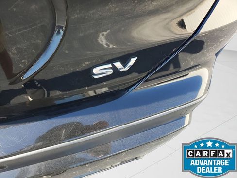 Used 2021 Nissan Kicks SV image 40