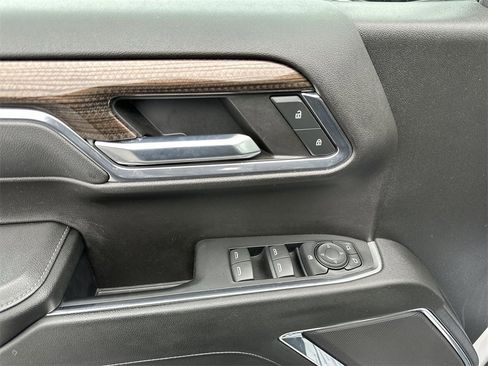 Used 2023 Chevrolet Silverado 1500 LT image 13