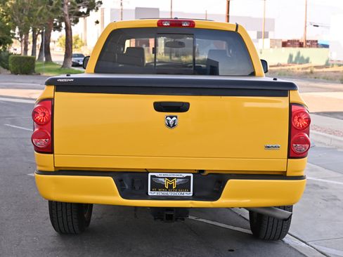 Used 2008 Dodge Ram 1500 Truck SLT w/ Navigation Convenience Group RWD image 6