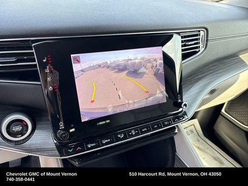 Used 2023 Jeep Wagoneer L Series II AWD/4WD image 23