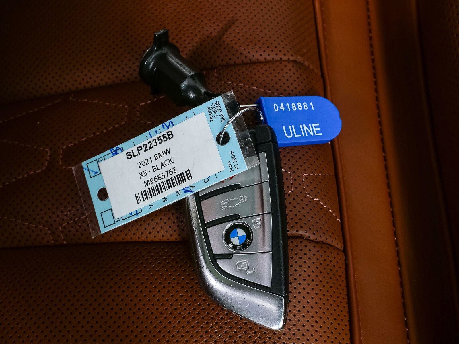 Used 2021 BMW X5 M50i w/ Executive Package AWD/4WD image 40