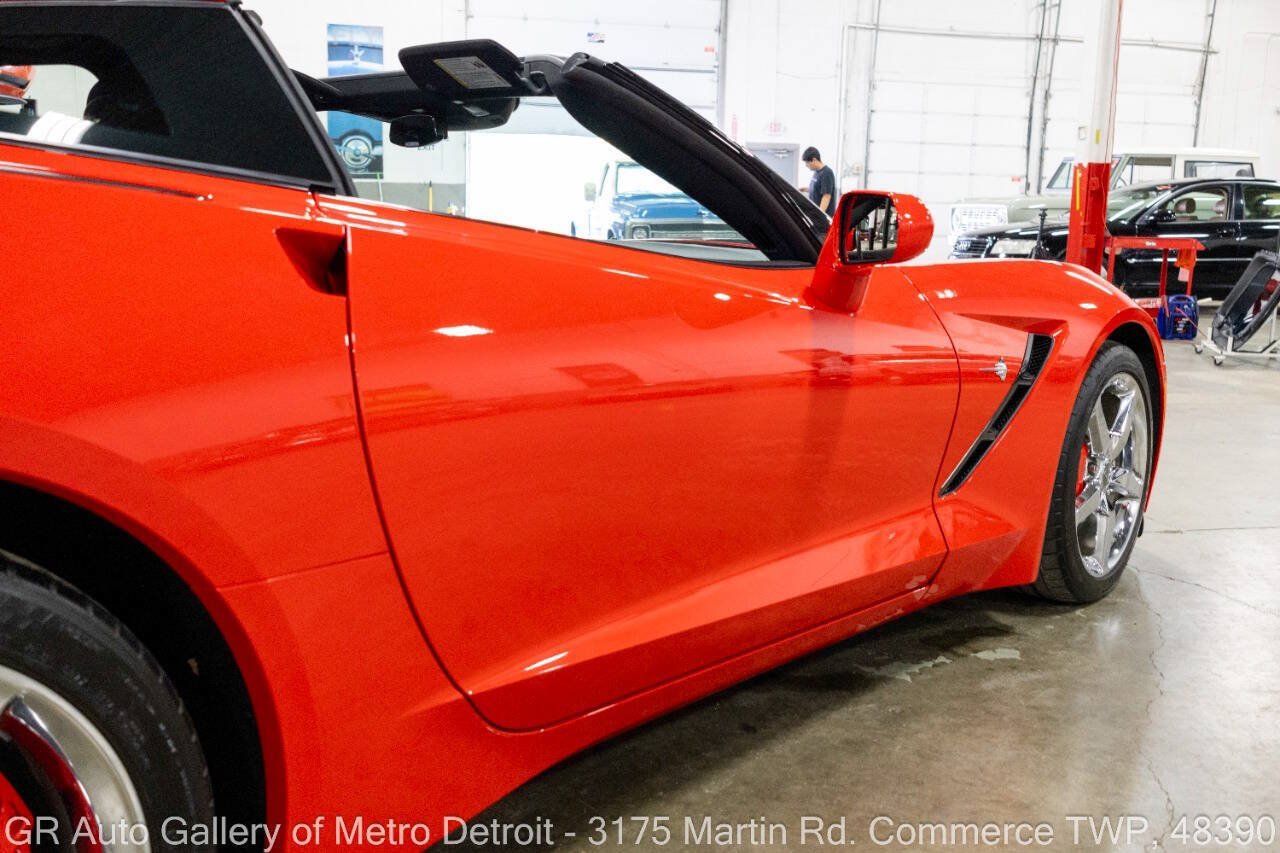 Used 2015 Chevrolet Corvette Stingray Coupe w/ 2LT Preferred Equipment Group RWD image 24