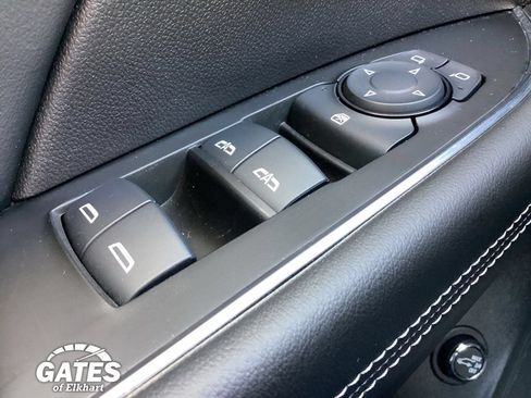 Used 2022 Buick Envision Preferred FWD image 24