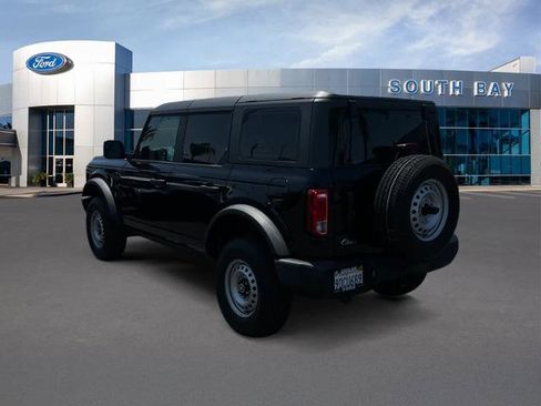 Certified 2022 Ford Bronco 4-Door AWD/4WD image 3