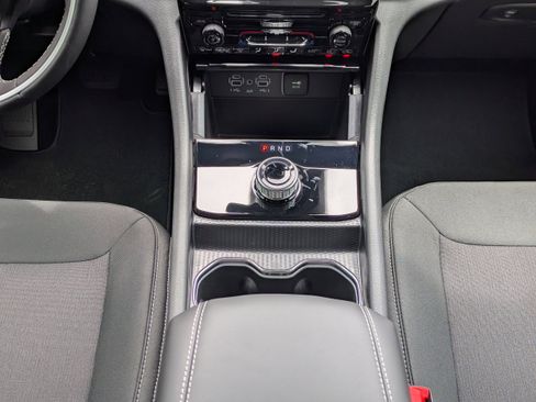 New 2026 Jeep Grand Cherokee Laredo RWD image 20