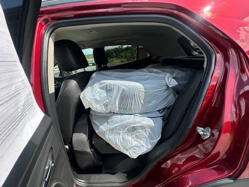 Used 2022 Buick Encore Preferred w/ Safety Package AWD/4WD image 18