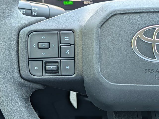 Used 2026 Toyota RAV4 LE FWD image 21