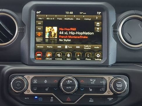 New 2023 Jeep Wrangler Unlimited Rubicon 4xe w/ Cold Weather Group AWD/4WD image 18