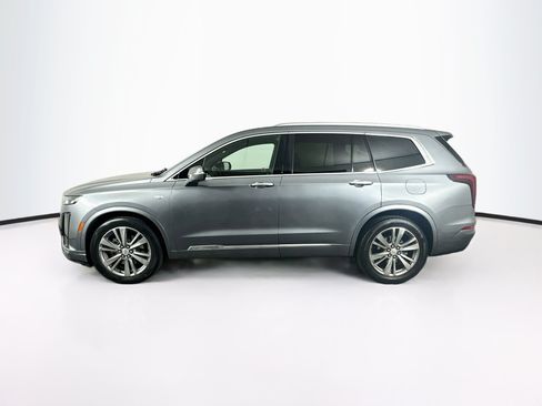 Used 2022 Cadillac XT6 Premium Luxury FWD image 4