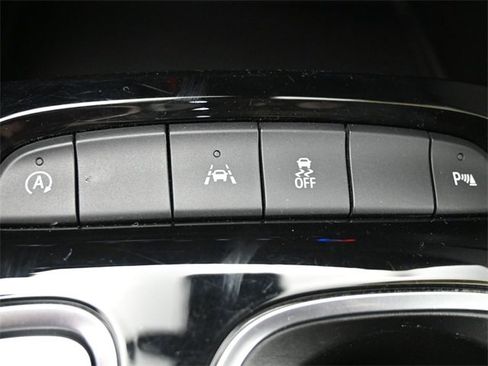 Used 2023 Buick Envision Preferred image 15