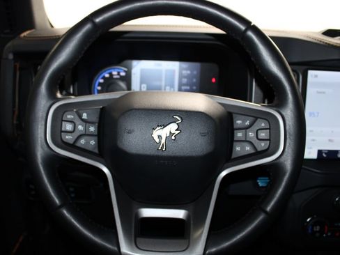 Used 2024 Ford Bronco Badlands AWD/4WD image 31