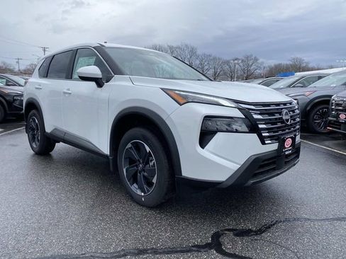 New 2026 Nissan Rogue SV AWD/4WD image 2