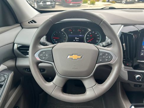 Used 2021 Chevrolet Traverse LT w/ LPO, Floor Liner Package AWD/4WD image 14