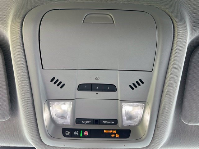 Used 2023 GMC Acadia SLT FWD image 40