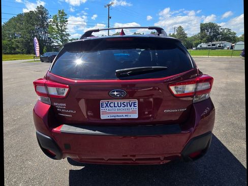 Used 2018 Subaru Crosstrek 2.0i Premium w/ Eyesight System image 8
