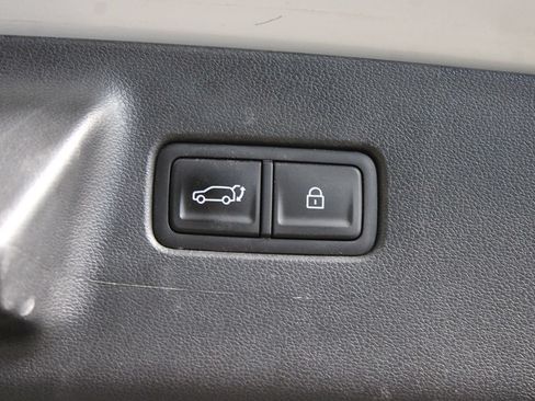 Used 2025 Hyundai Santa Fe SEL FWD image 26