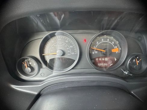 Used 2017 Jeep Patriot High Altitude image 17