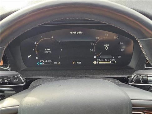 Used 2022 Lincoln Corsair Reserve w/ Equipment Group 201A image 9