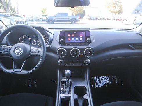 Used 2024 Nissan Sentra S FWD image 11