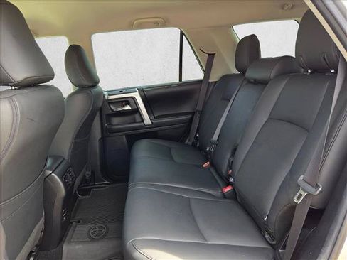Used 2016 Toyota 4Runner SR5 RWD image 17