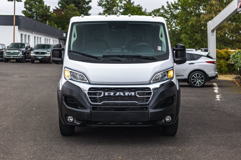 Used 2025 RAM ProMaster 2500 w/ U-Haul Equipment Group FWD image 5