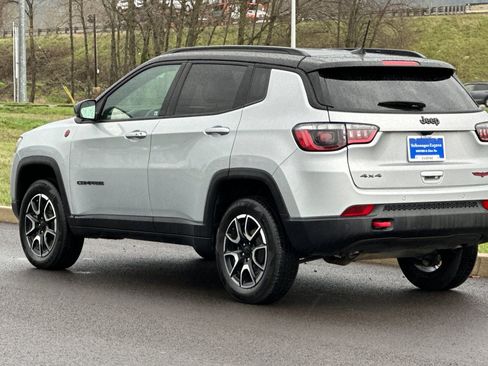 Used 2024 Jeep Compass Trailhawk image 5