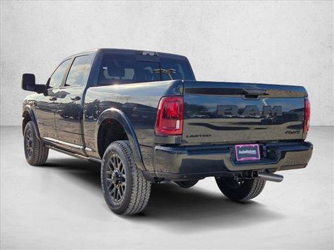 New 2026 RAM 2500 Limited AWD/4WD image 9