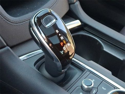 Used 2020 Cadillac XT6 Premium Luxury image 15