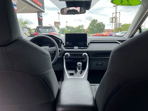 Used 2023 Toyota RAV4 XLE image 16