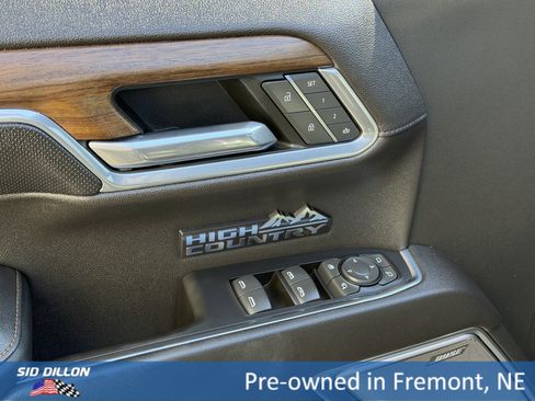 Used 2022 Chevrolet Silverado 1500 High Country w/ Z71 Off-Road Package image 13