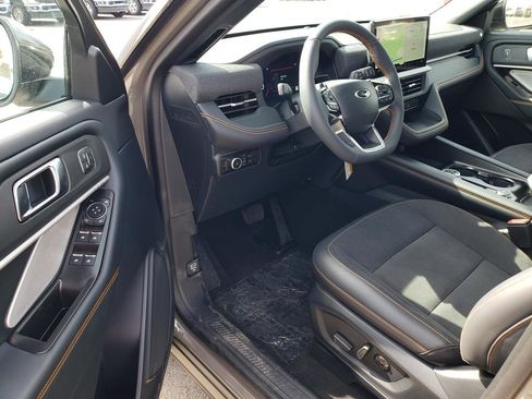 New 2026 Ford Explorer Tremor AWD/4WD image 6