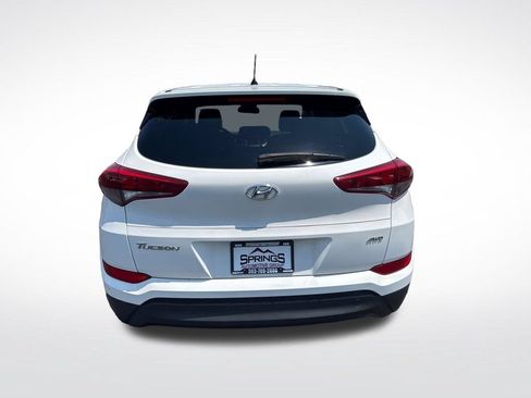Used 2018 Hyundai Tucson SE w/ Cargo Package AWD/4WD image 4