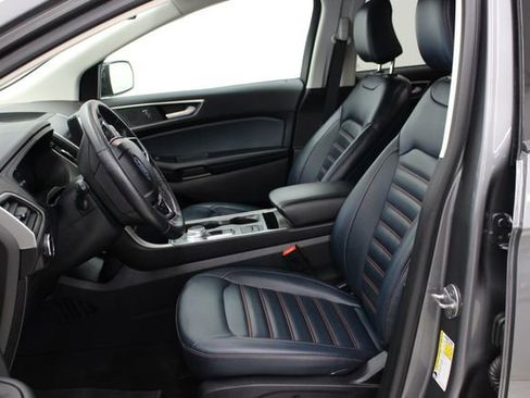 Used 2024 Ford Edge SEL w/ Sport Appearance Package AWD/4WD image 11
