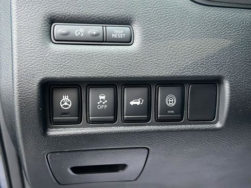 Used 2021 Nissan Murano Platinum w/ Cargo Package image 25