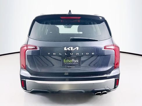 Used 2025 Kia Telluride S FWD image 7