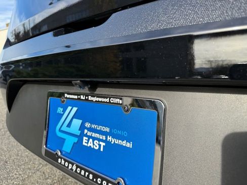 New 2026 Hyundai Venue SEL image 7