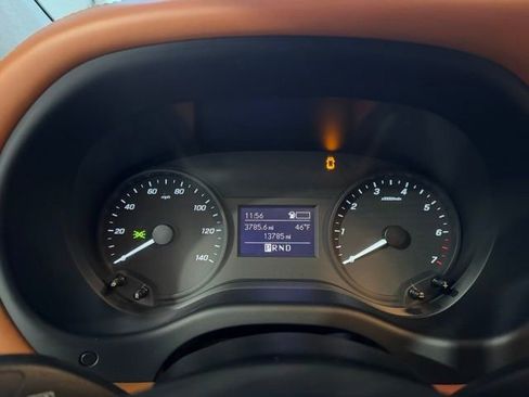 Used 2020 Mercedes-Benz Metris Maybach image 16