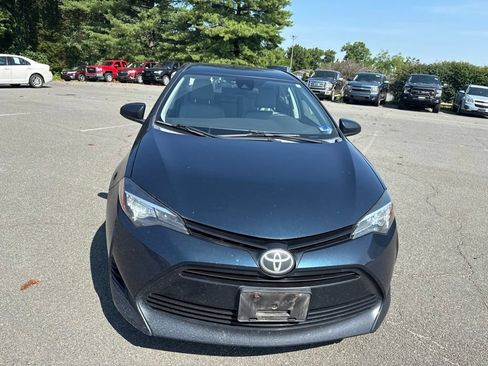 Used 2017 Toyota Corolla LE FWD image 4
