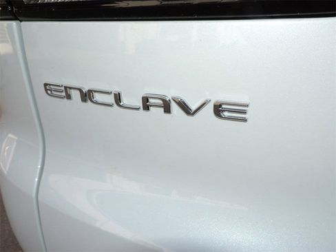 New 2026 Buick Enclave Avenir w/ Super Cruise Package image 13